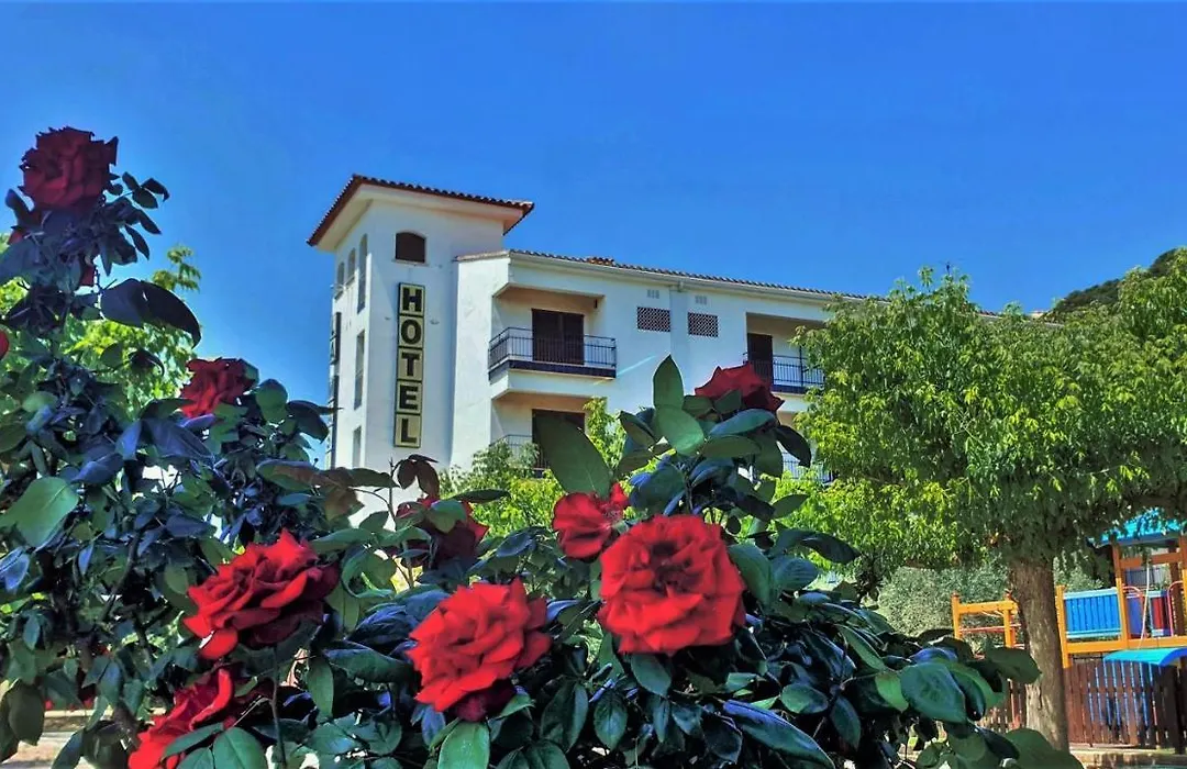 Hotel La Masia-1