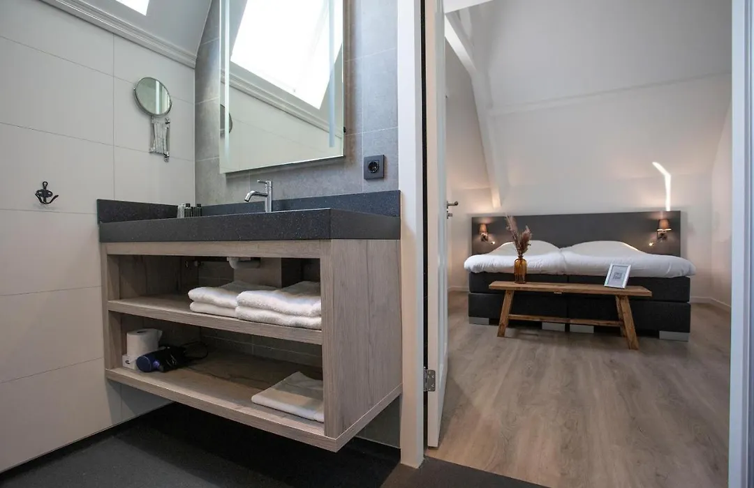 Hotel Tholen-1