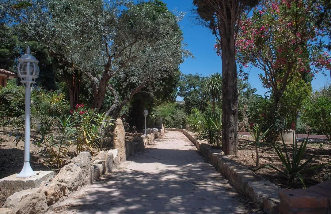 Villa Niscima-1