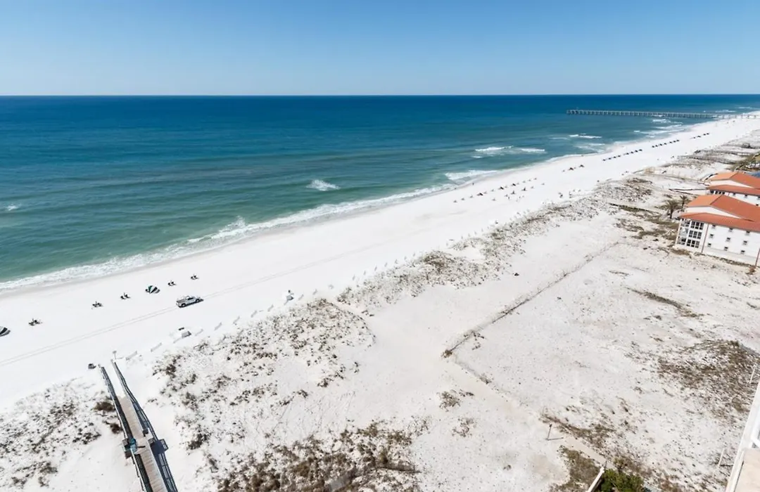 Beachy Beaut At Emerald Isle-1