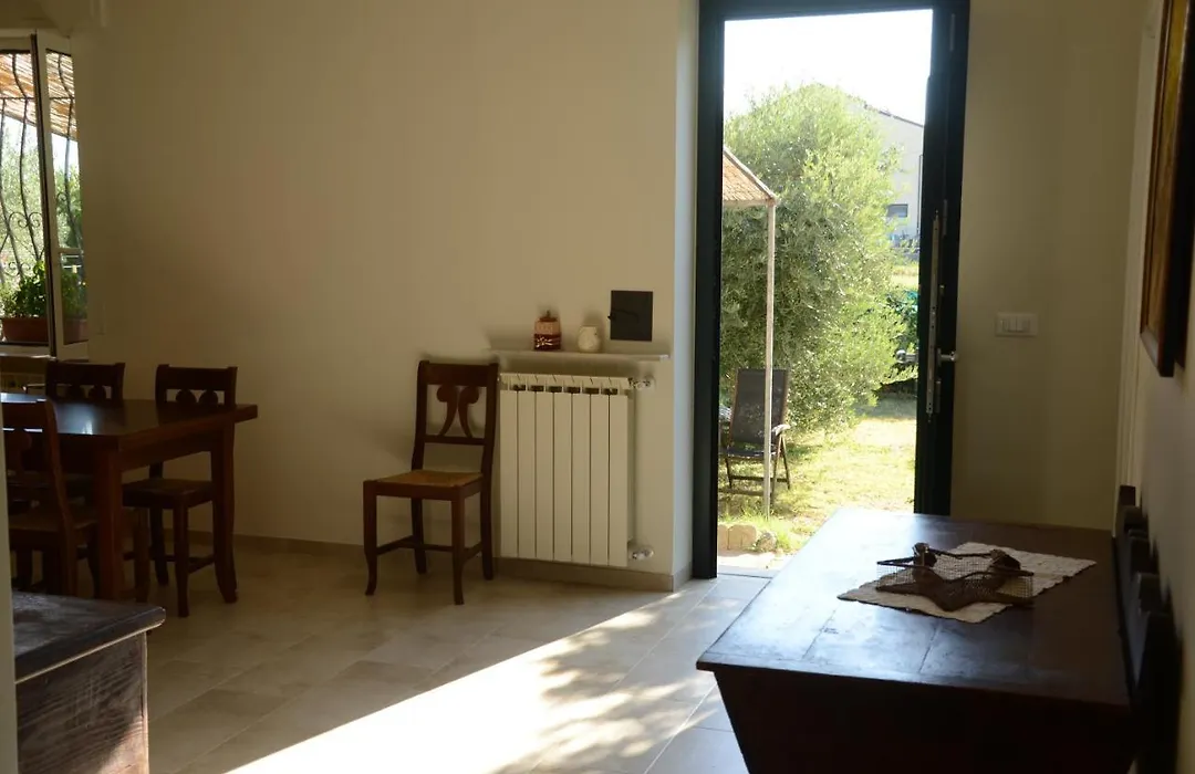 Calicantus Bed And Breakfast-1
