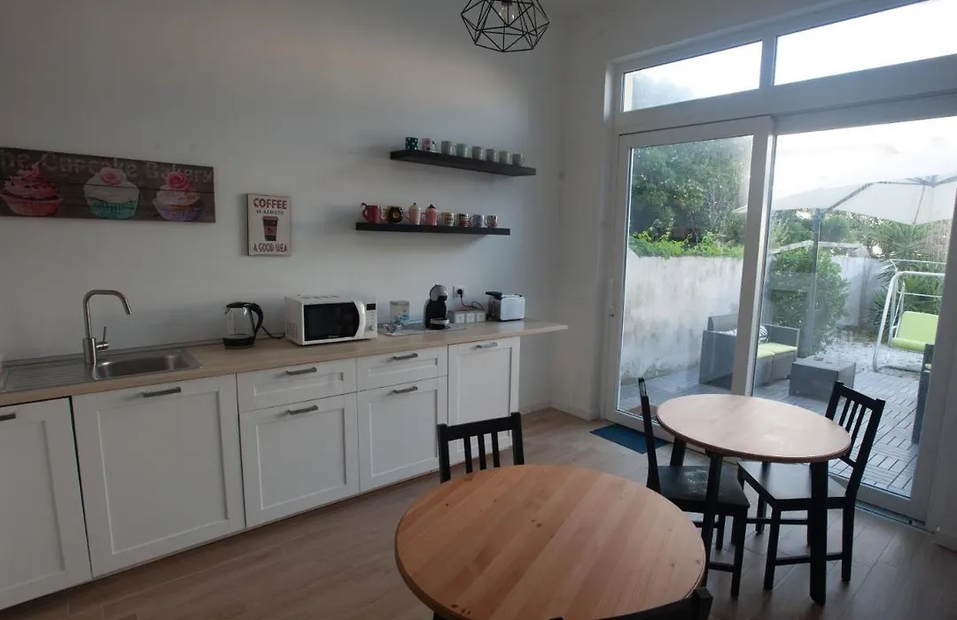 Annemarie B&B-1