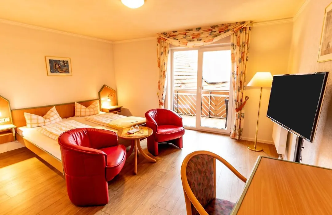 Landhotel Kühler Grund-1