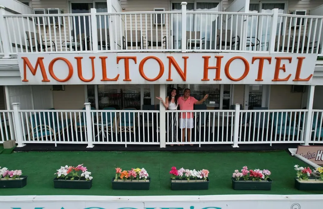The Moulton Hotel-1