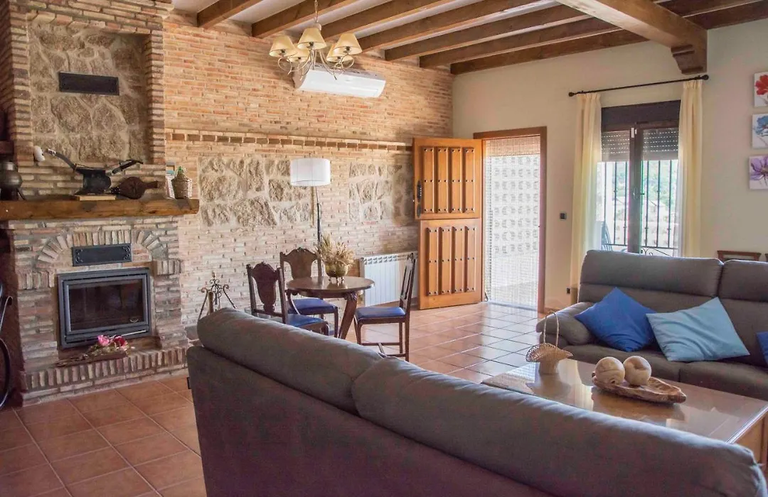 Casa Rural Fuente El Boticario-1