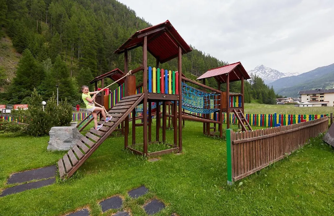 Hotel Sunny Soelden-1