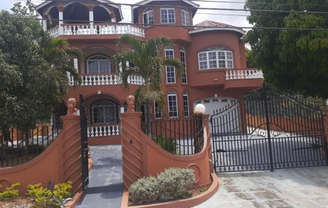 Cazwin Villas-1