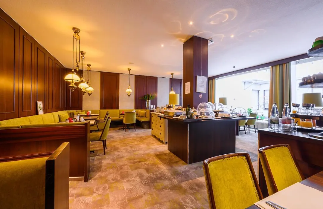 Hotel Kaspar Garni-1