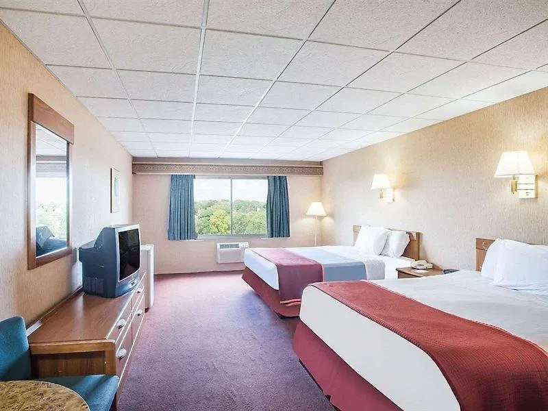 The Niagara Inn-1