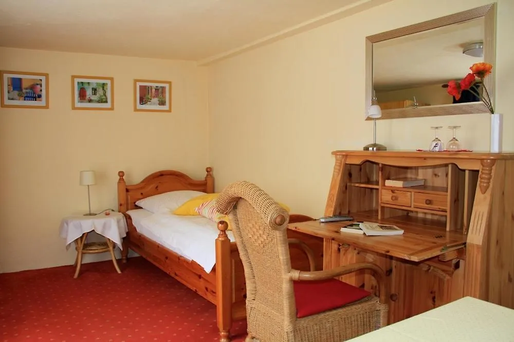 Hotel Zum Römer-1