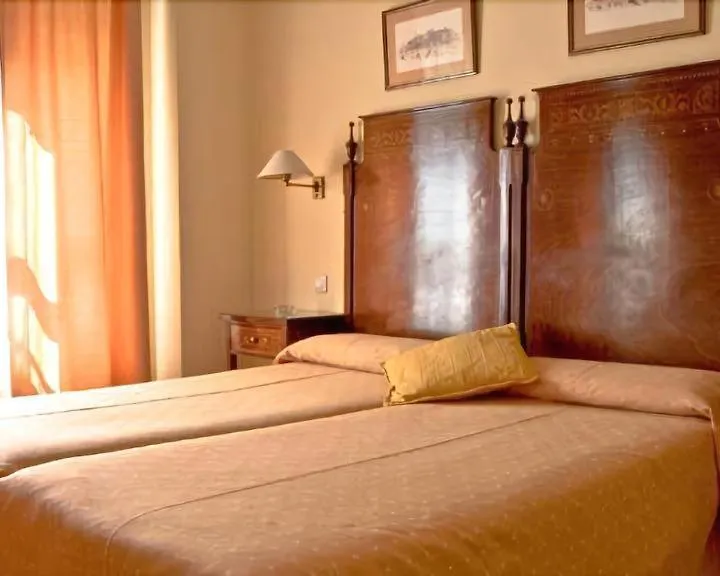 Hotel Iberia Plaza América-1