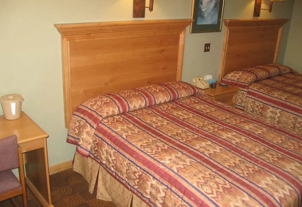 New Summit Inn-1