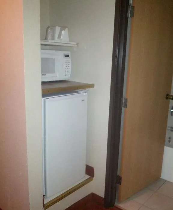 Village Inn Motel-1
