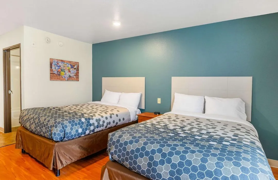 Econo Lodge Hammond-1