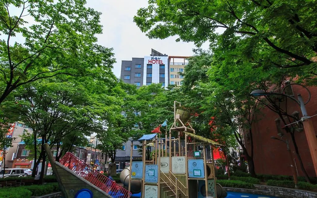 Harmony Hotel-1