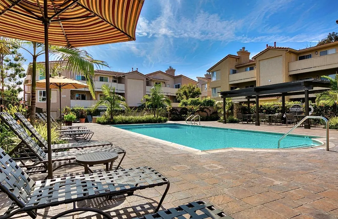 Dp-4 Ritz Pointe Condo-1