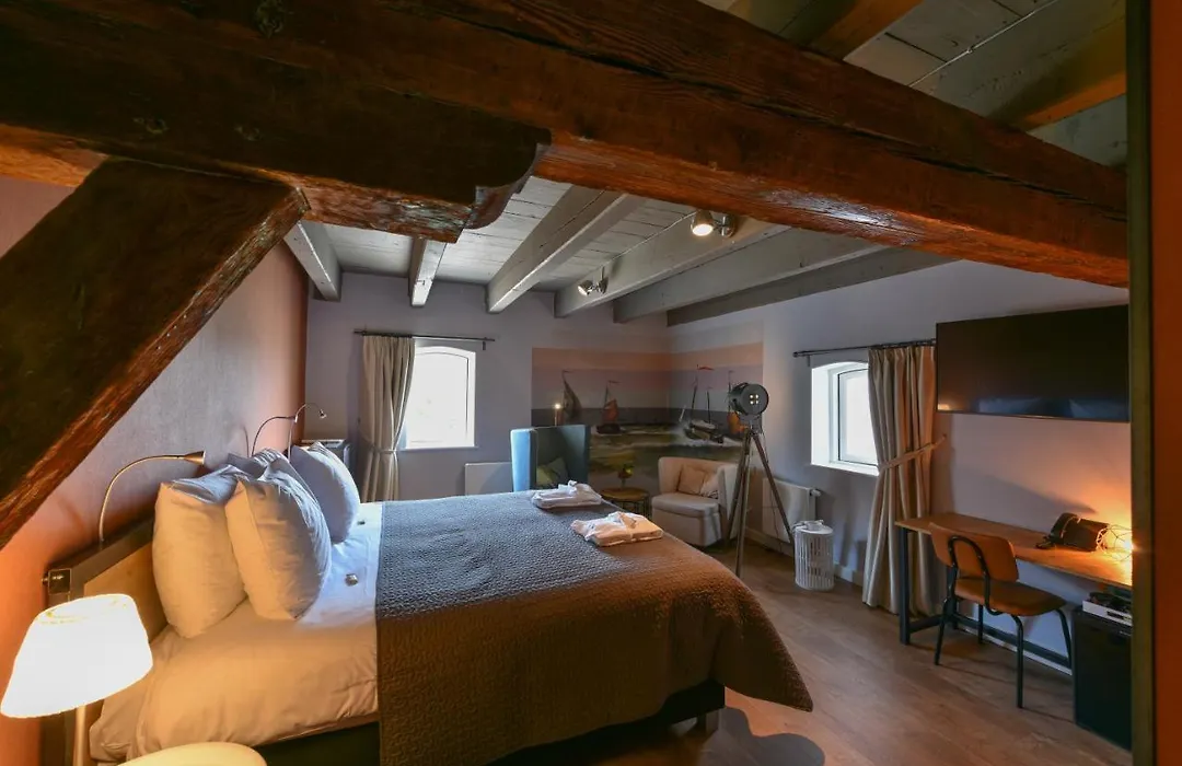 Hotel De Gravin-1