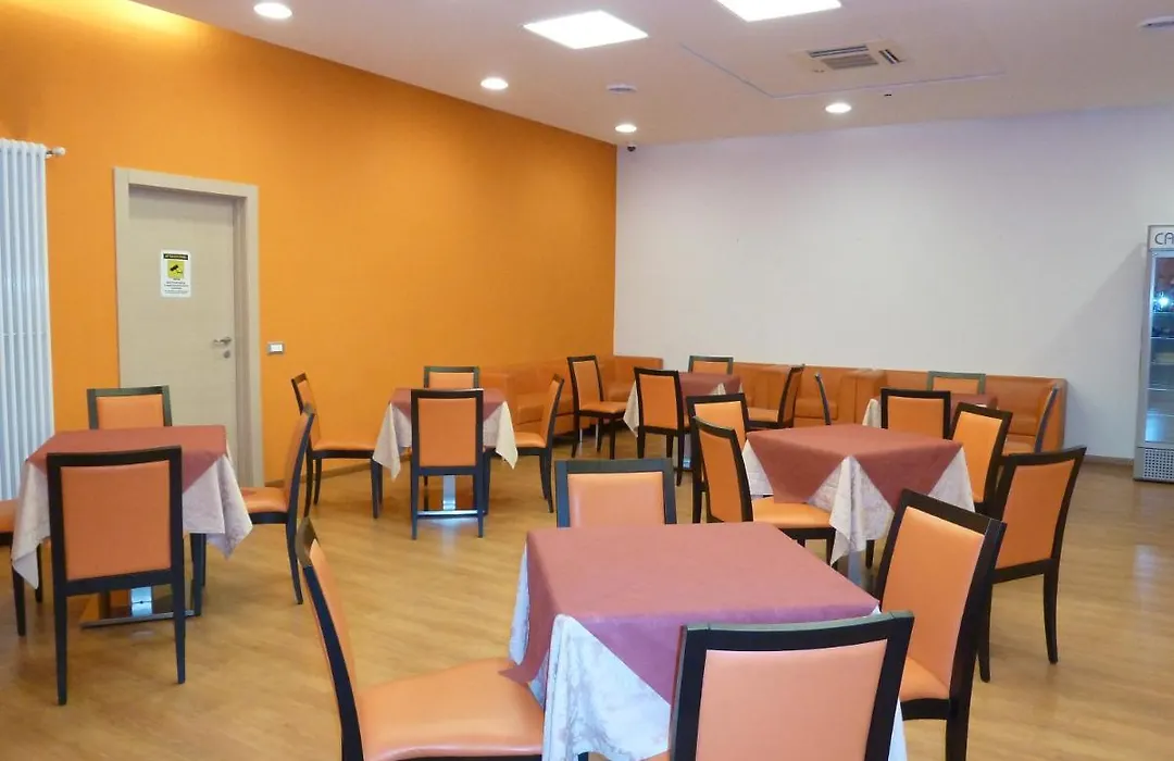 Hotel Fiera-1