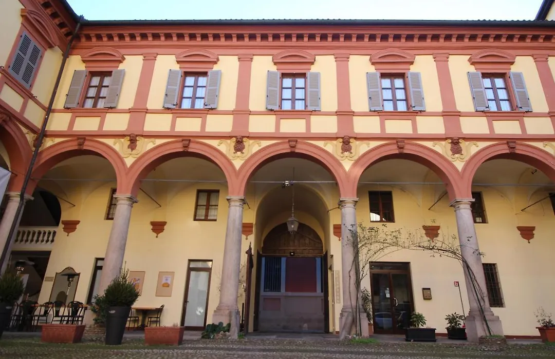 LVG Hotel Collection - Tornielli 9-1