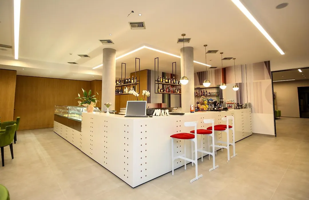 Regina Garden Vlore-1