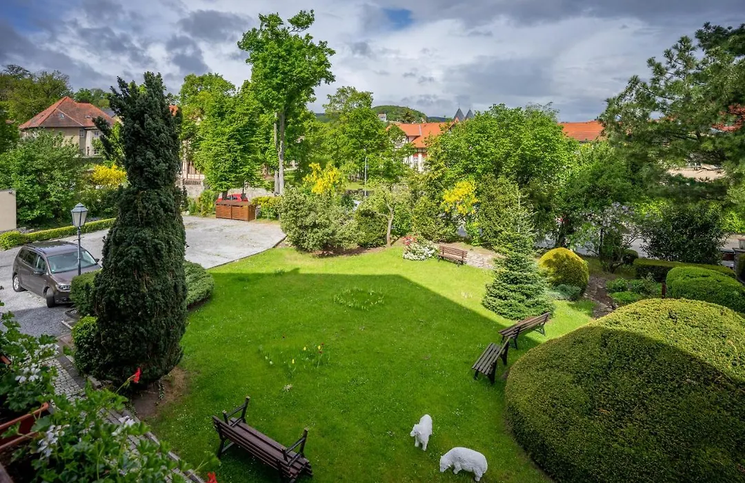 Pension Schweizer Hof-1