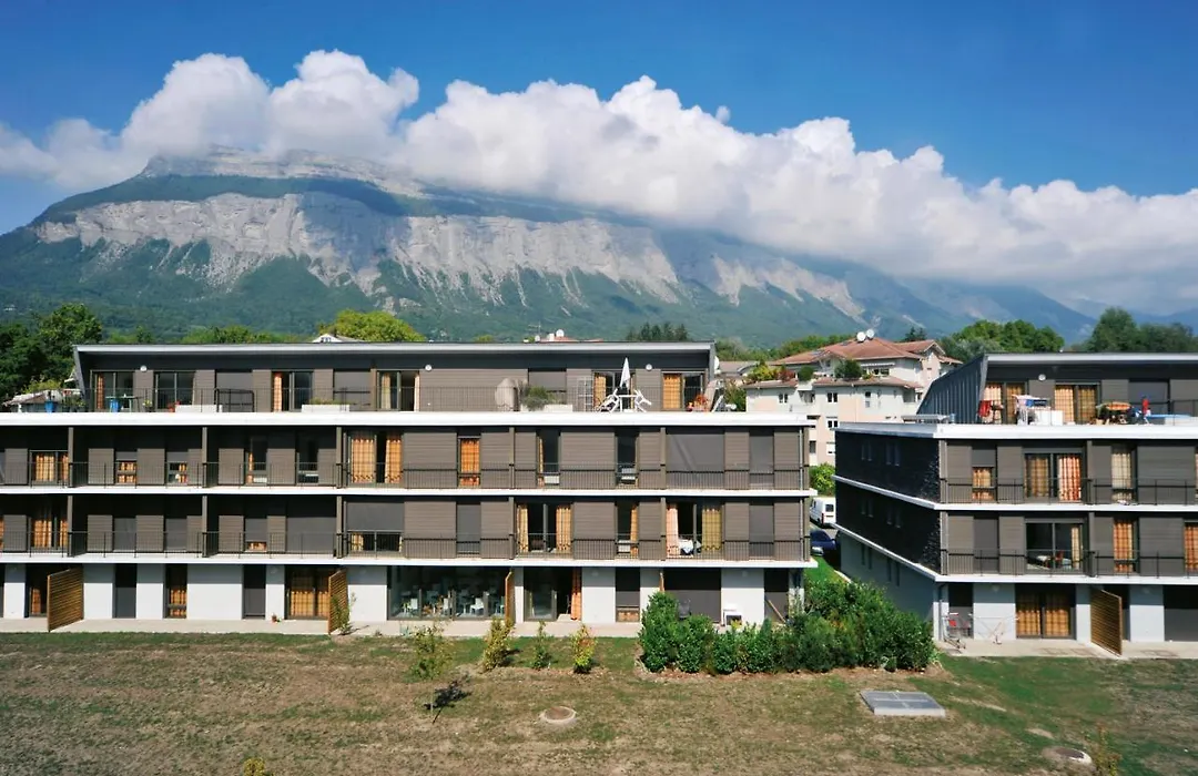 Appart'City Grenoble-Meylan-1