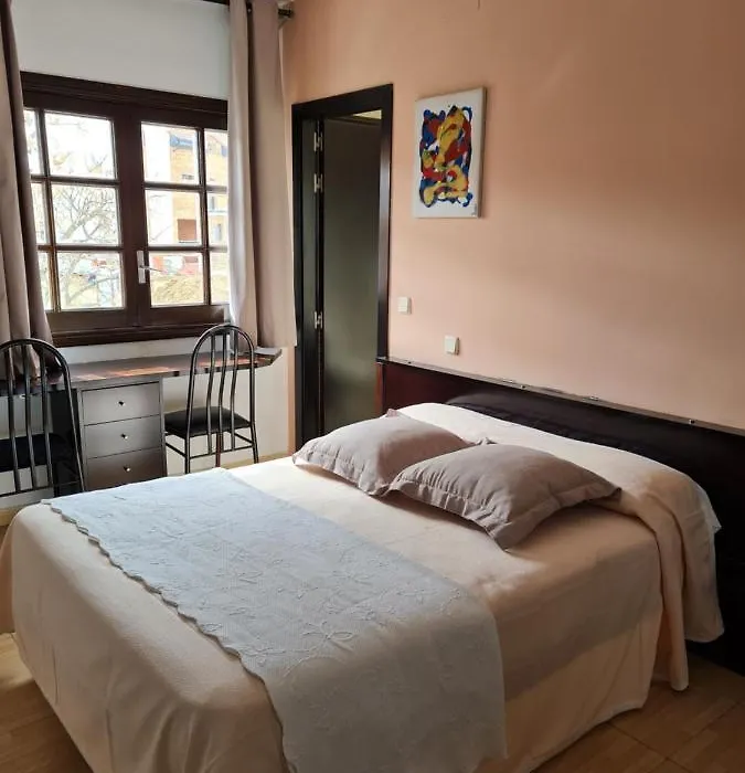 Hostal Asador Julian-1