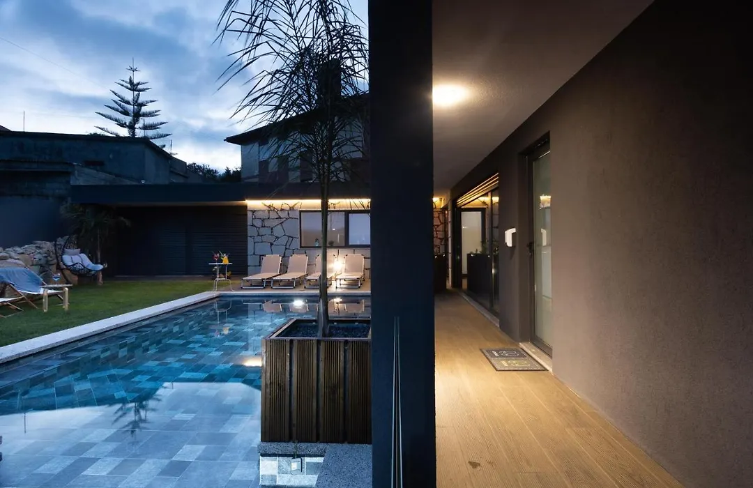 Hugs Village Houses Heated Pool-1