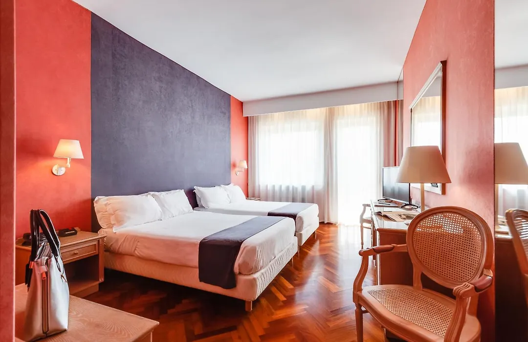 Culture Hotel Villa Capodimonte-1