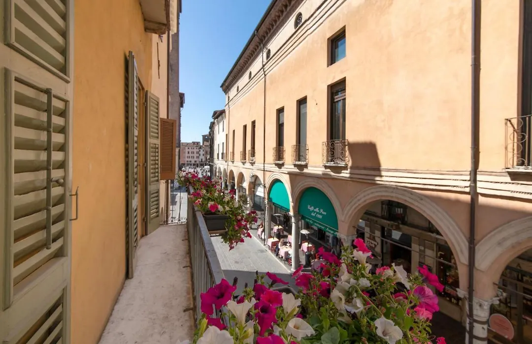 Hotel Broletto - Centro Storico-1