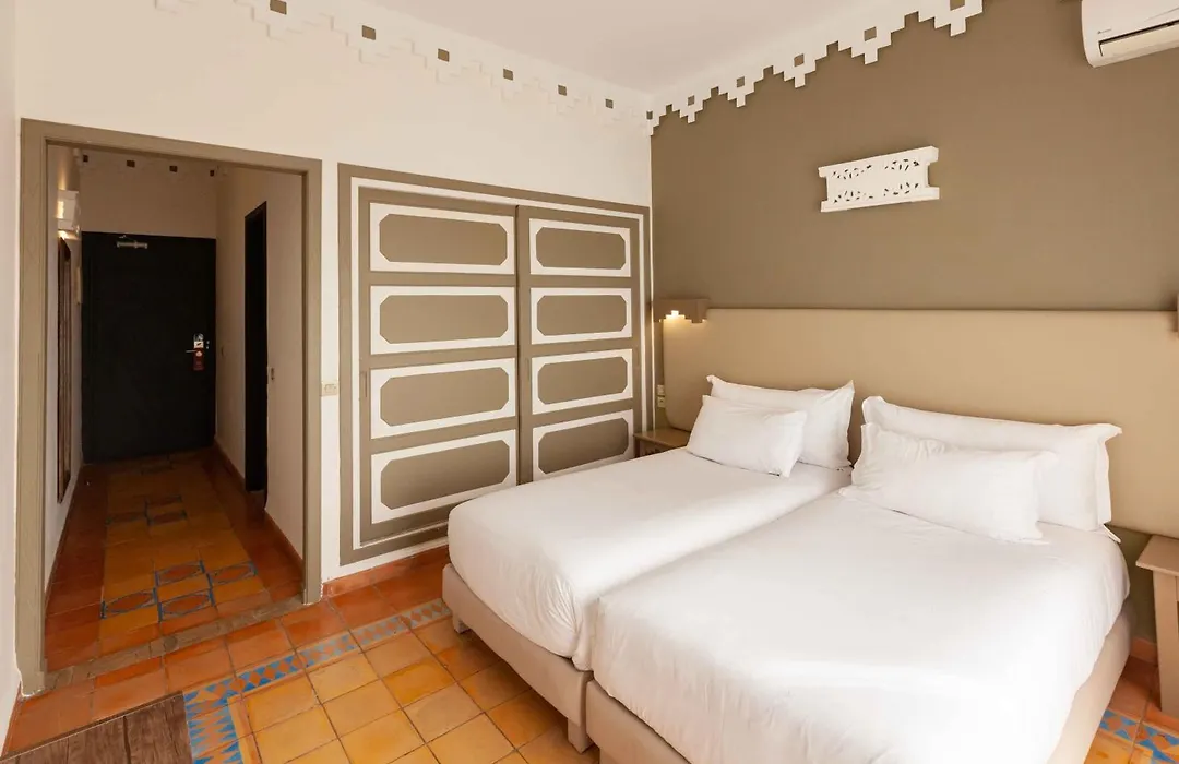 Borjs Hotel Suites & Spa-1