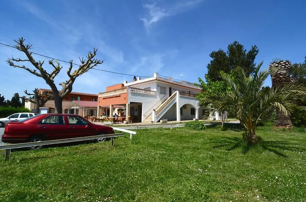 Hostal La Gola-1