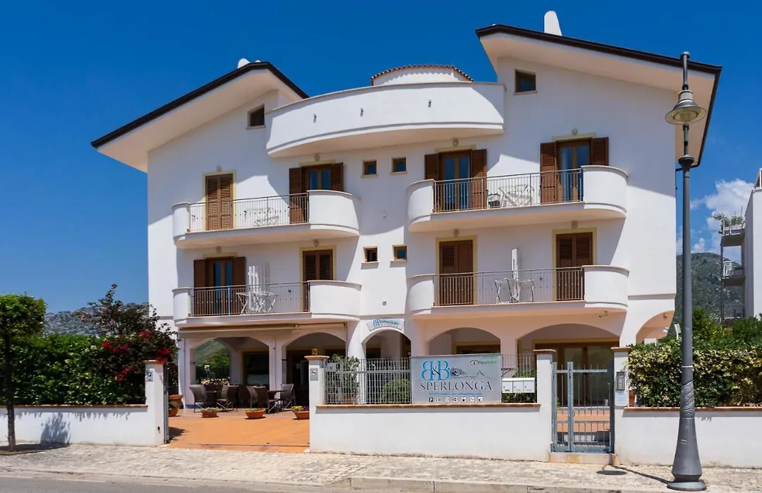 B&B Sperlonga-1