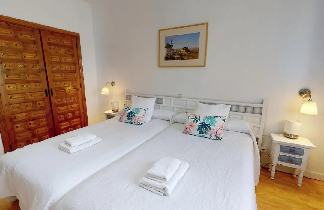 Hotel Consuegra-1
