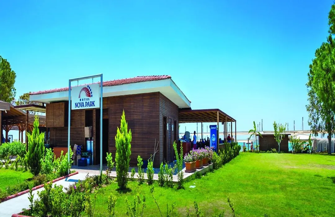 Nova Park Hotel-1