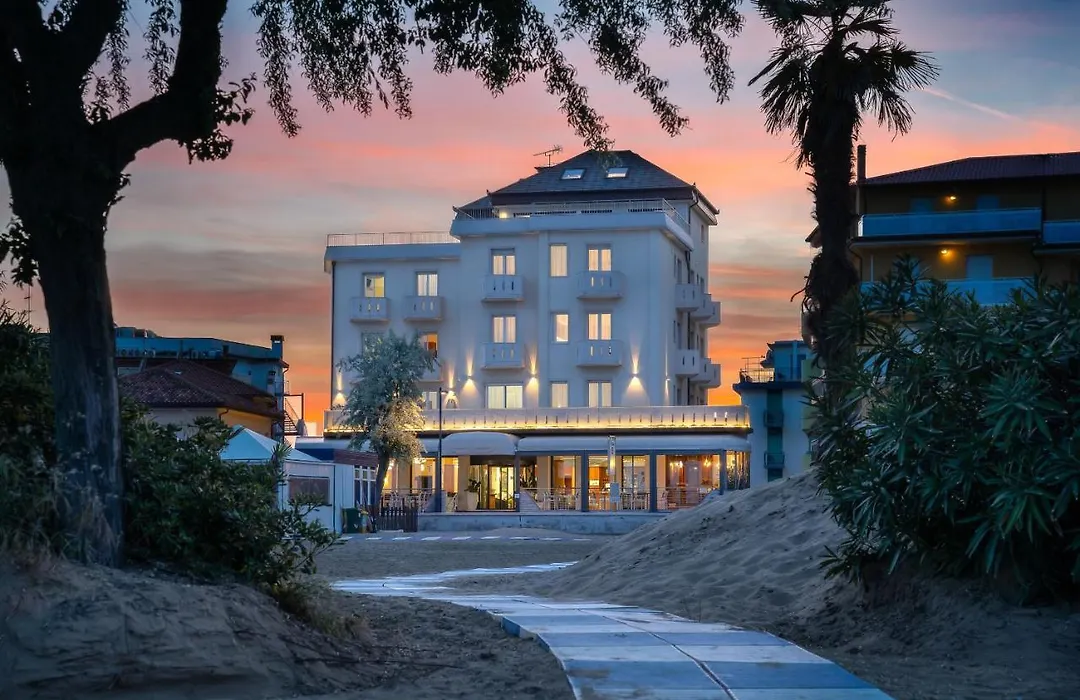 Hotel Delfino-1