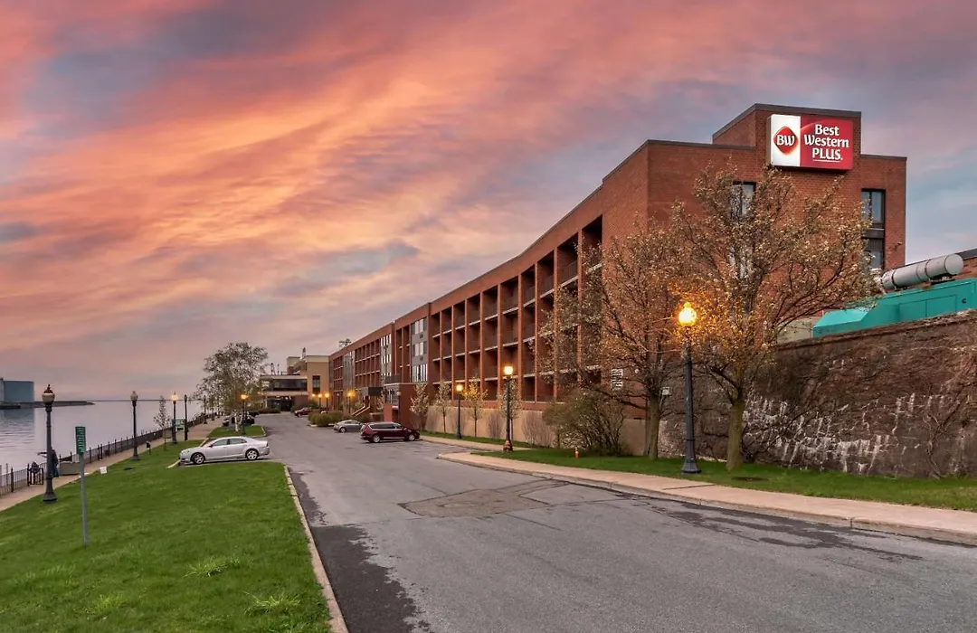 Best Western Plus Oswego Hotel And Conference Center-1