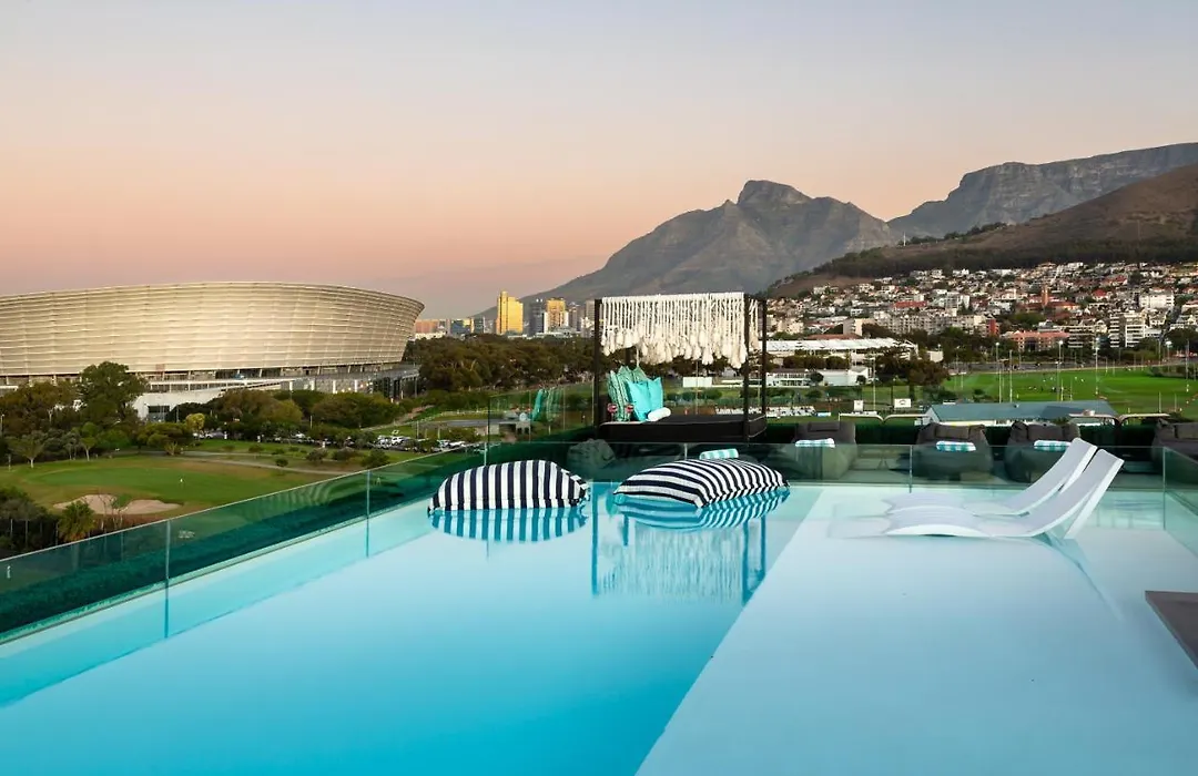 Terra By O'Two Hotels - Mouille Point - Winter Promotion!-1