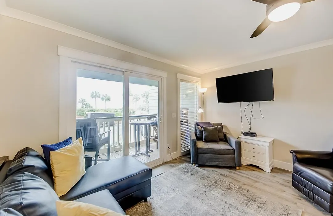 Sea Cabin 121-B-1