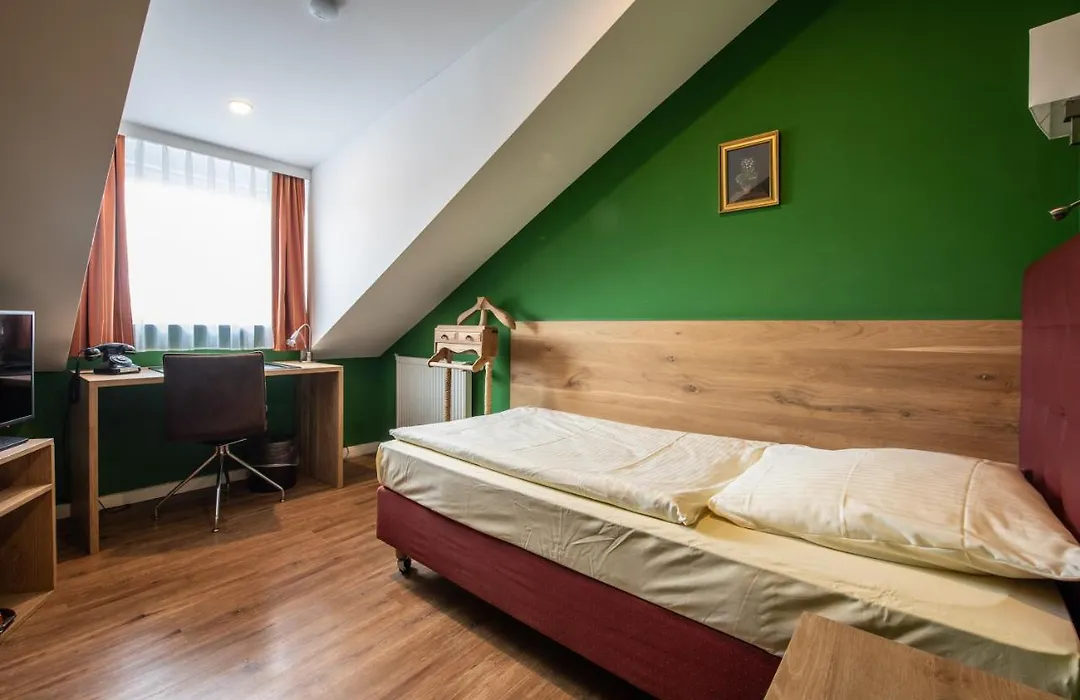 Hotel Kurfürstenhof-1