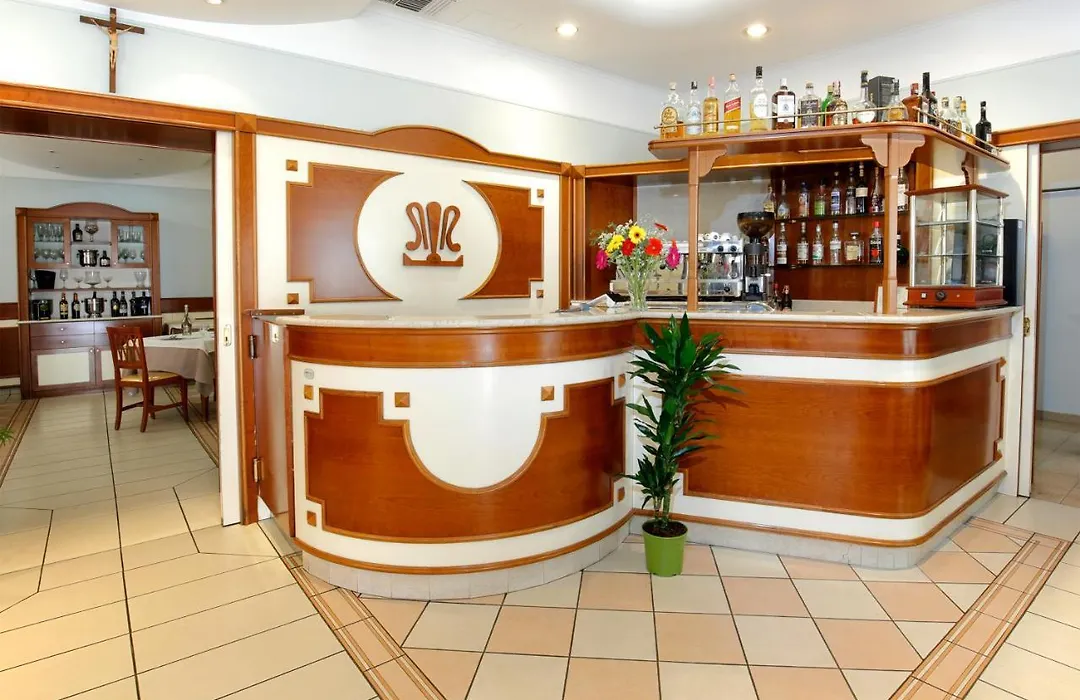 Hotel Sollievo-1