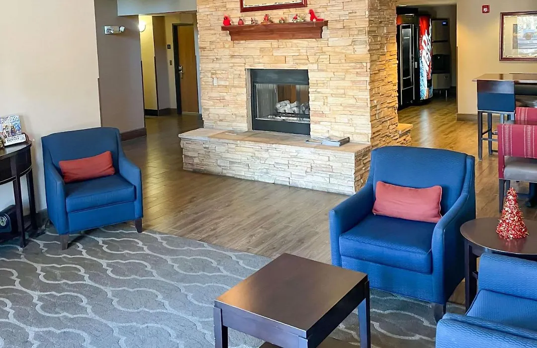 Comfort Inn & Suites Midtown-1