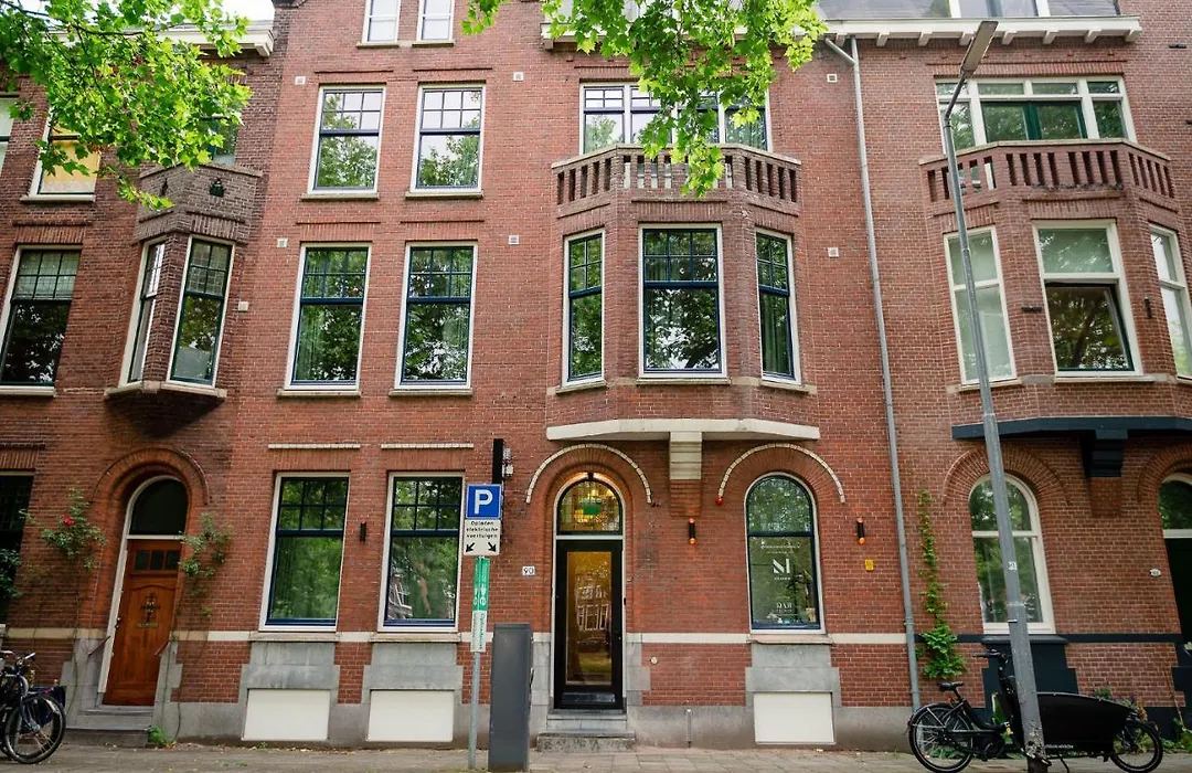 Mr.Lewis Rotterdam-1
