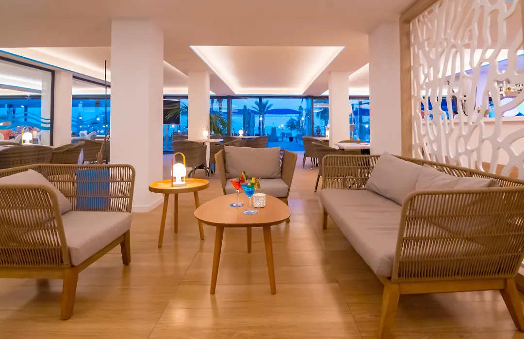 Hotel Negresco - Adults Only-1