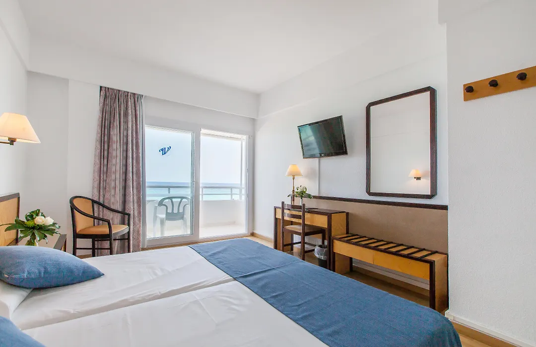 Hotel Voramar-1
