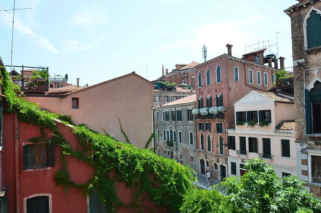 Hotel Iris Venice-1