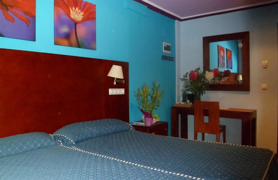 Auto Check In Hotel Las Nieves-1