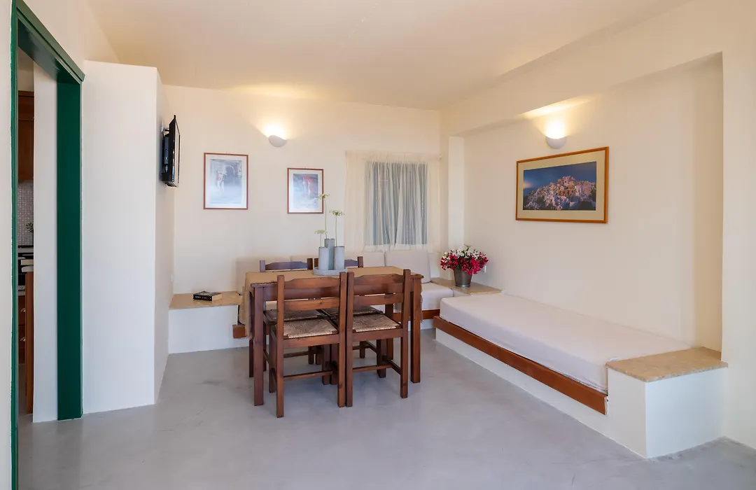 Amazones Village Suites-1
