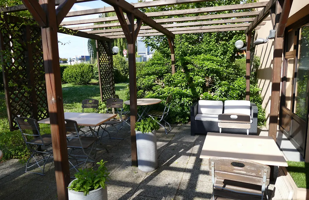 Kyriad Rouen Sud - Oissel-1