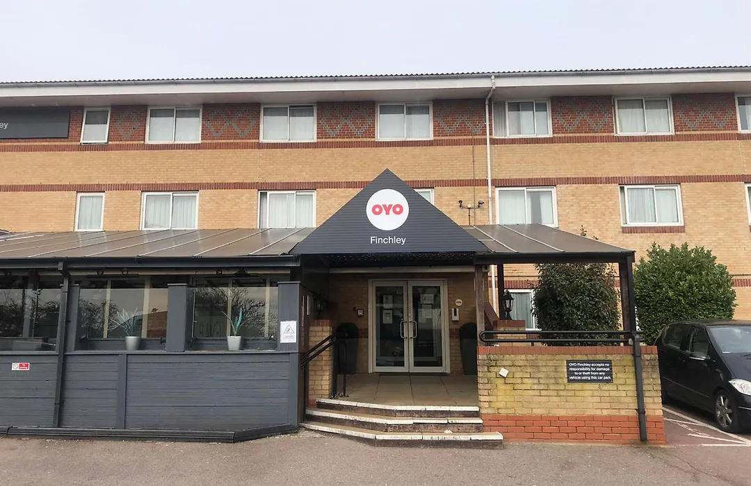 Oyo Flagship London Finchley-1